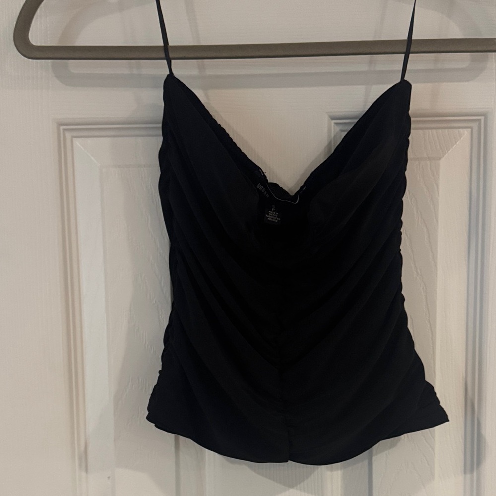 Urban Outfitters BLACK Strapless Ruched Crop Top
